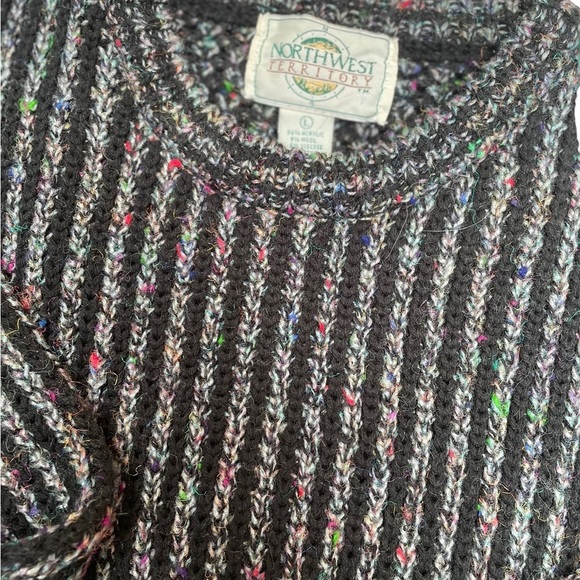 Northwest territory wool blend long sleeve black crewneck knit sweater unisex - Picture 2 of 8